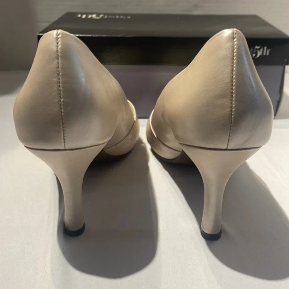 East 5th Savannah Shoes Size 9.5 Bone color